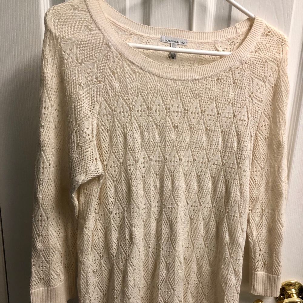 O’Neil cream top